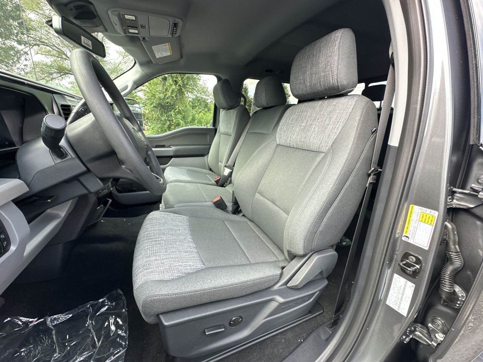 New 2026 Ford F250 XLT w/ XLT Premium Package AWD/4WD image 21