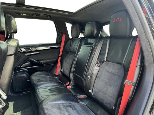 Used 2017 Porsche Cayenne GTS image 36
