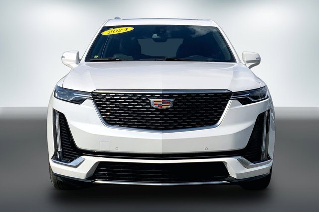 Used 2024 Cadillac XT6 Luxury w/ LPO, Floor Liner Package AWD/4WD image 2