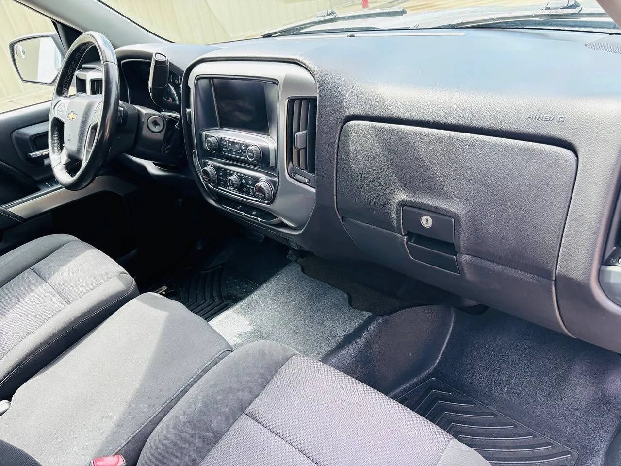 Used 2015 Chevrolet Silverado 1500 LT w/ All Star Edition AWD/4WD image 19