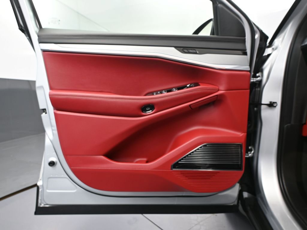 Used 2025 Jeep Wagoneer S Launch Edition image 19