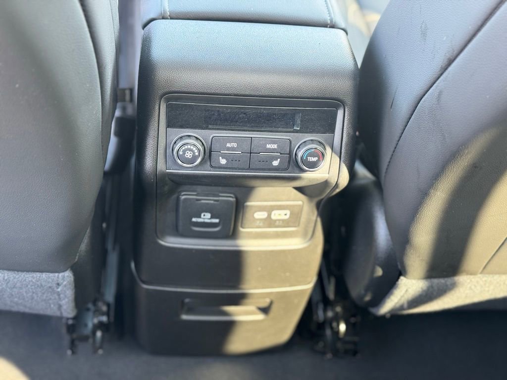 Certified 2023 GMC Acadia Denali w/ Denali Ultimate Package AWD/4WD image 25