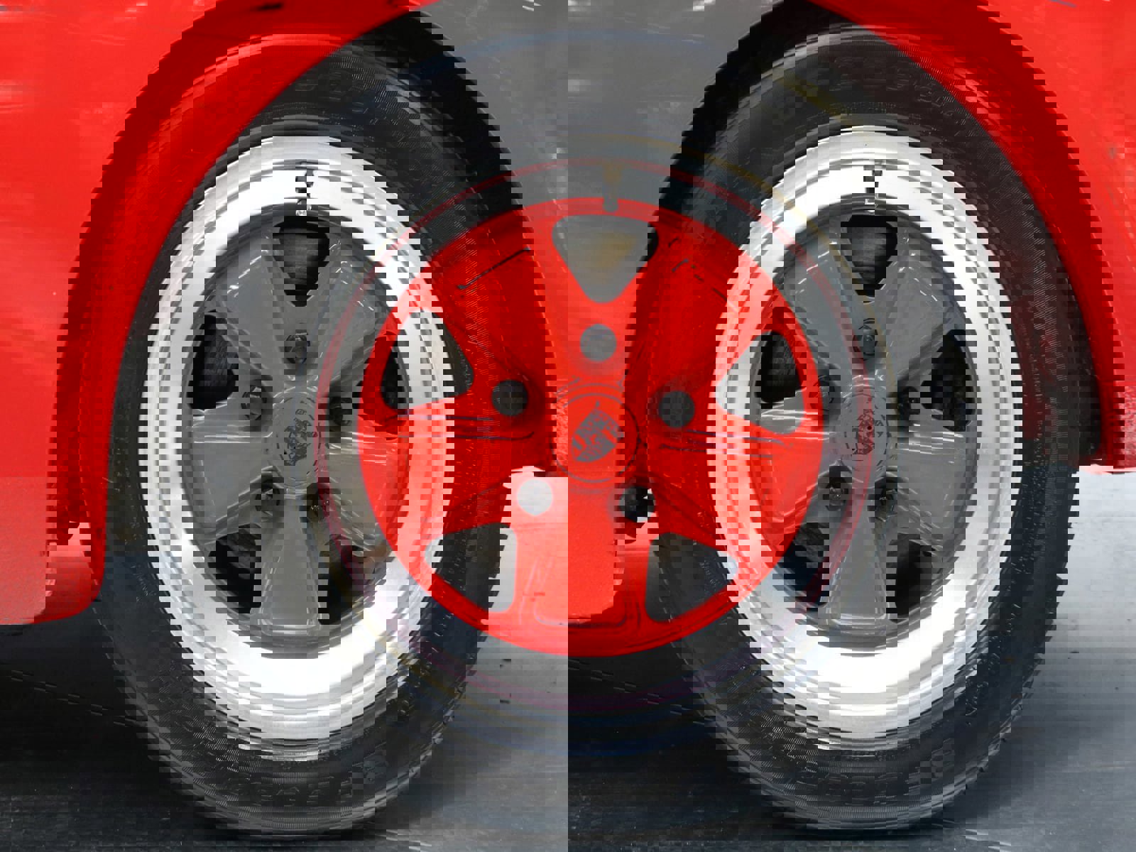 Used 1986 Porsche 944 Coupe image 37