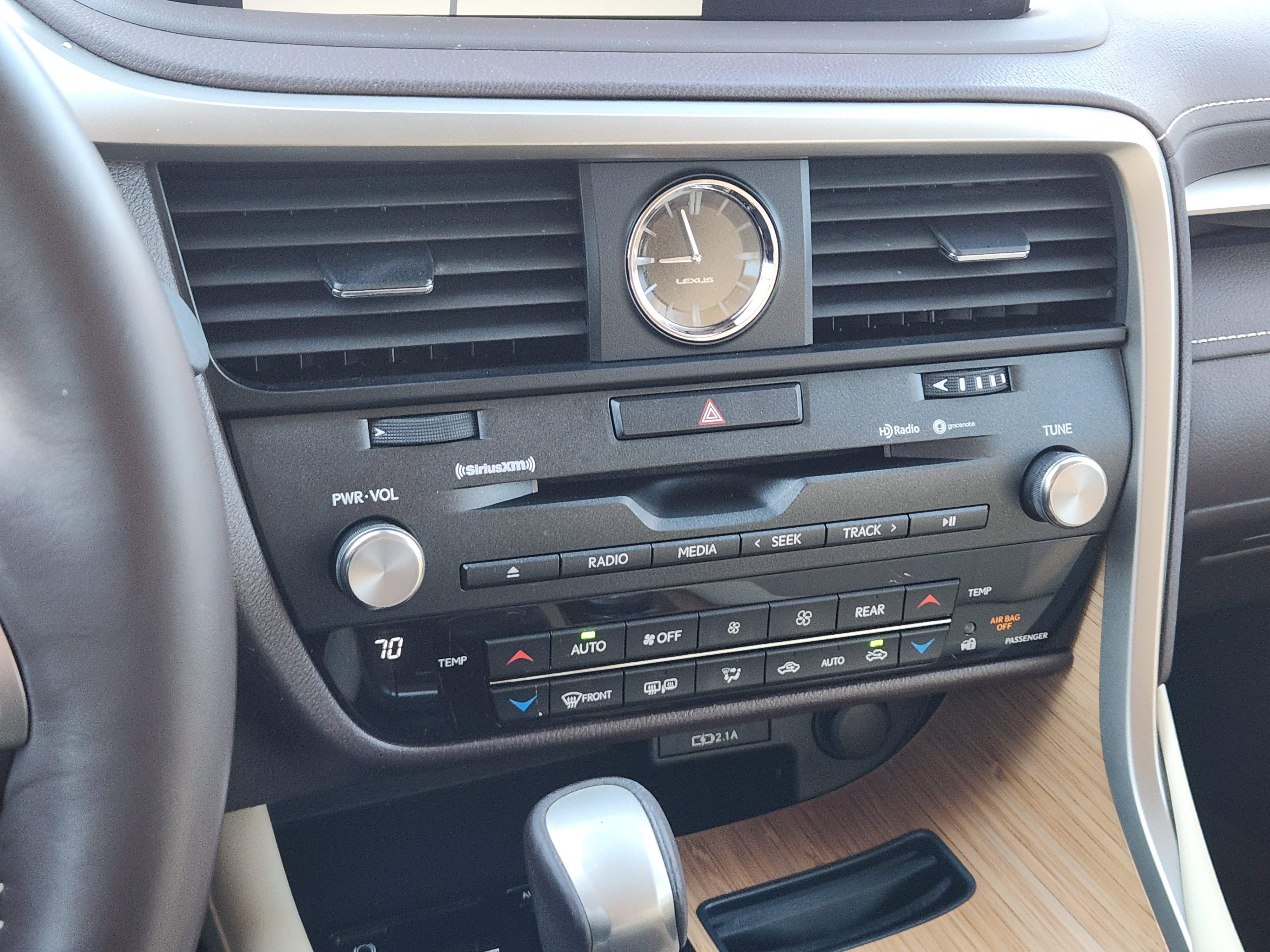 Used 2020 Lexus RX 350L FWD w/ Premium Package image 21