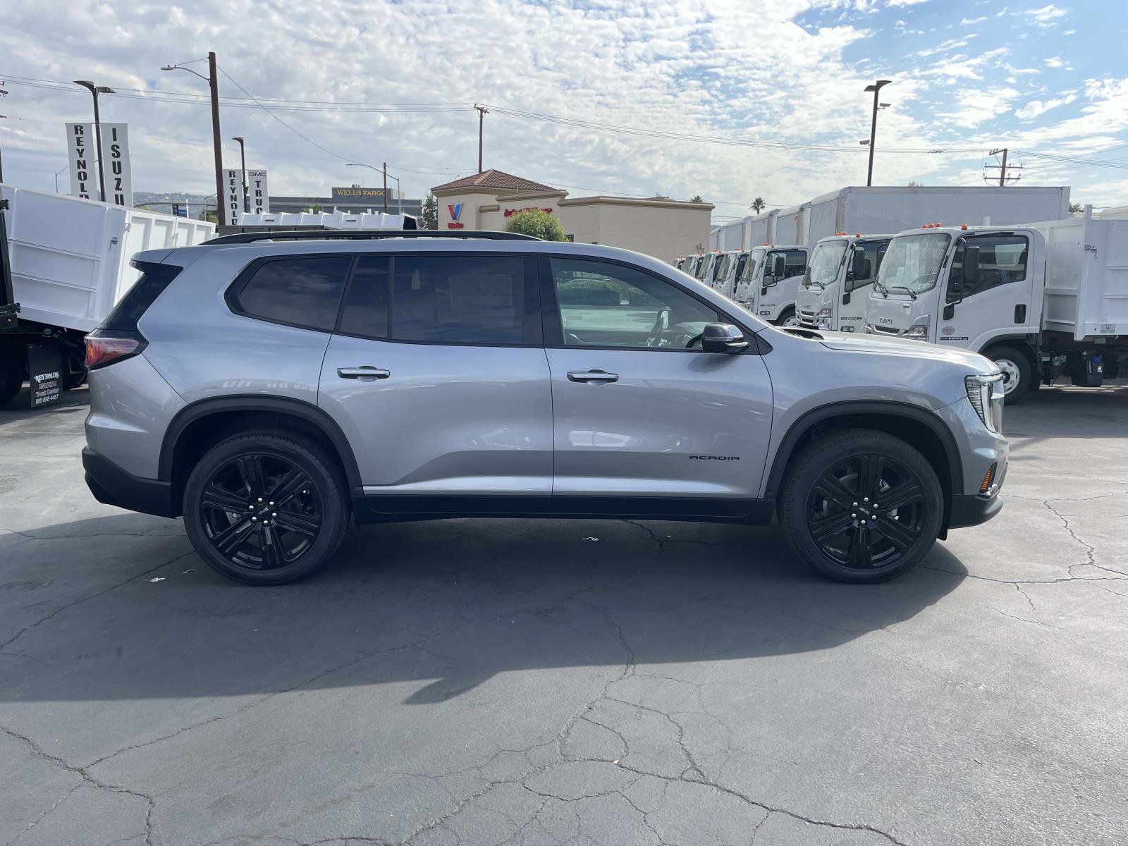 New 2026 GMC Acadia Elevation w/ Black Edition image 4