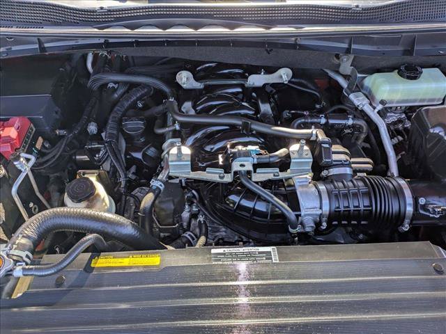 Used 2021 Nissan Titan SV w/ SV Convenience Package image 23