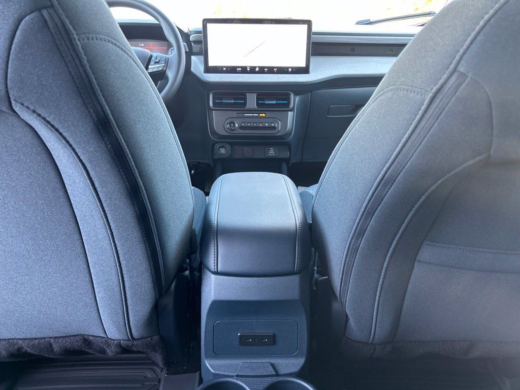 New 2026 Ford Maverick XLT FWD image 37