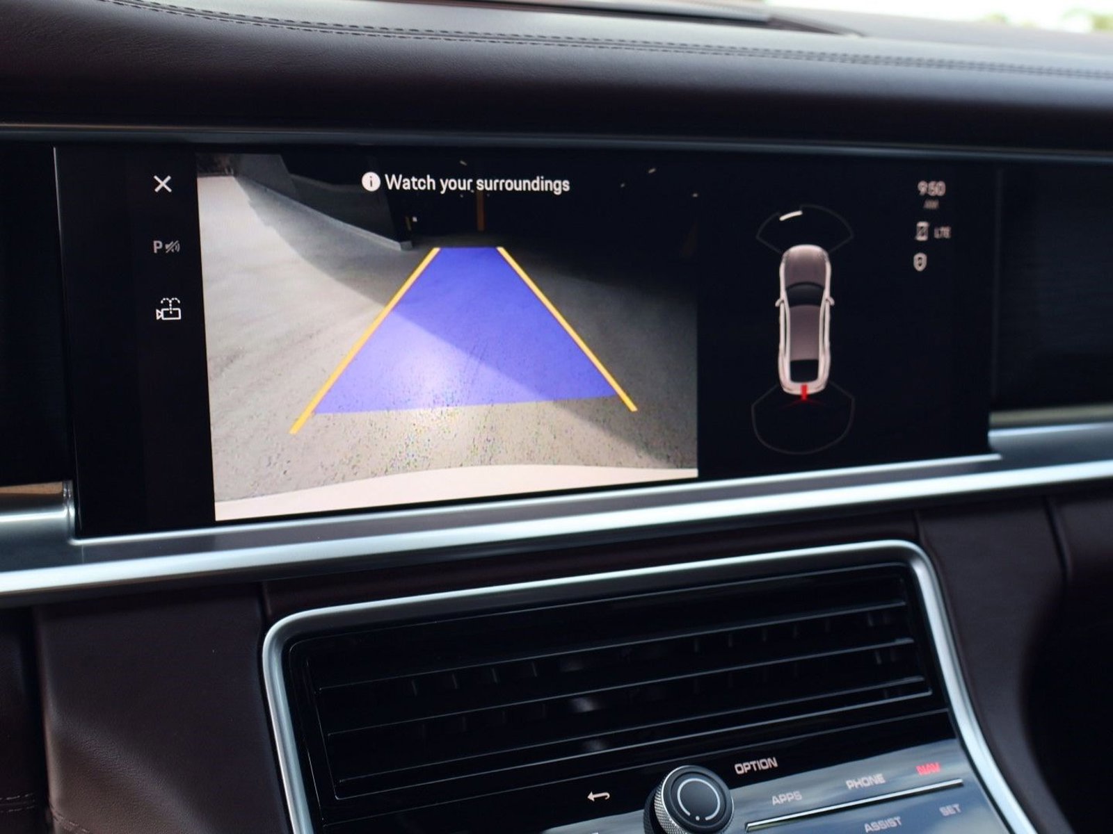Certified 2023 Porsche Panamera Platinum Edition RWD image 19