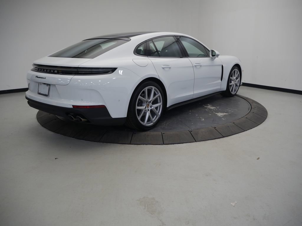 New 2026 Porsche Panamera RWD image 7