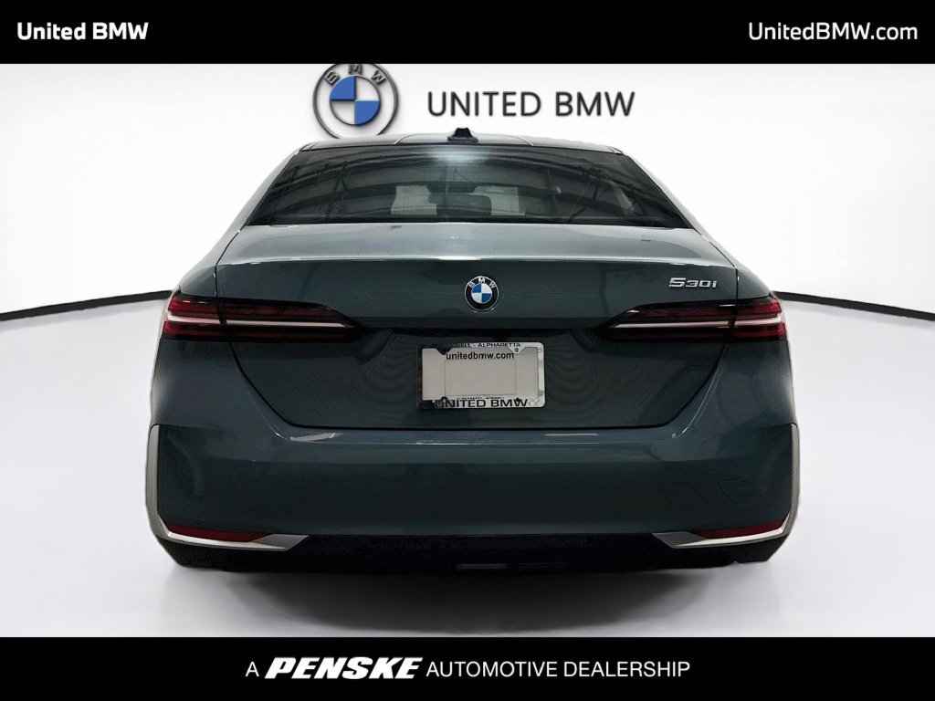 Certified 2026 BMW 530i RWD image 6