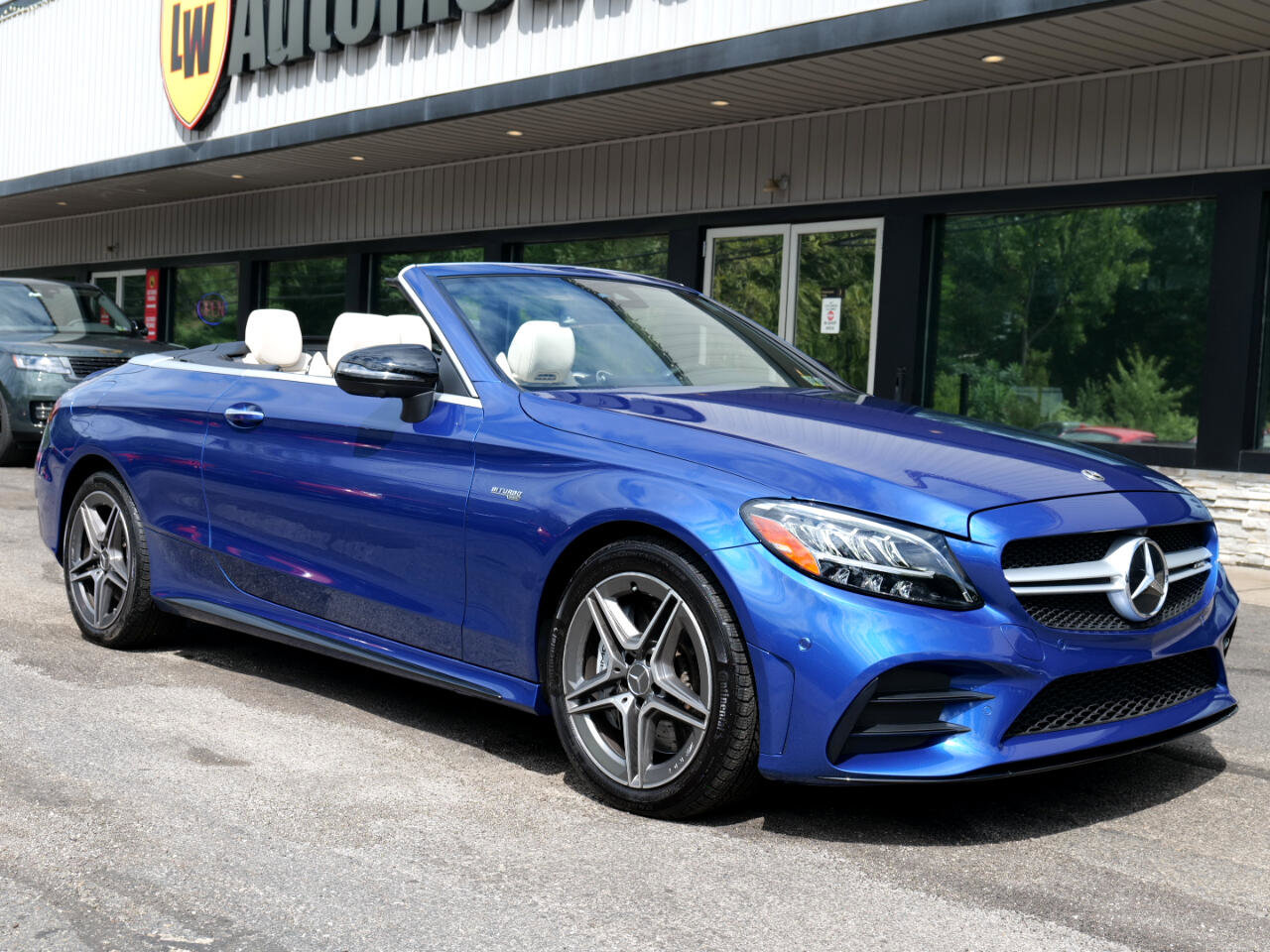 Used 2023 Mercedes-Benz C 43 AMG 4MATIC Cabriolet w/ Multimedia Package image 59