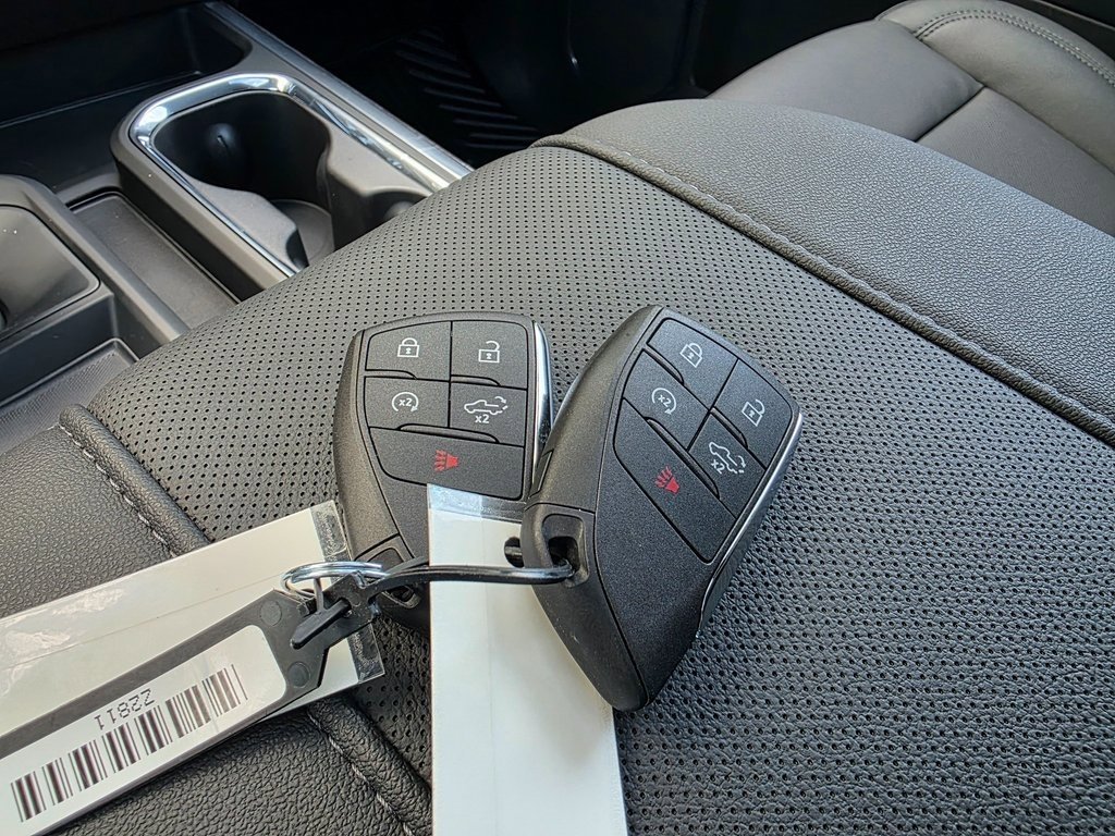 New 2026 Chevrolet Silverado 1500 LTZ w/ LTZ Premium Package image 32