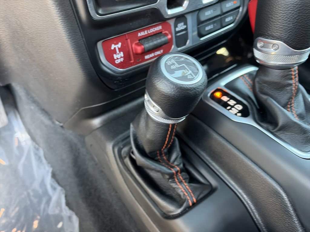 Used 2022 Jeep Gladiator Mojave w/ Auxiliary Switch Group AWD/4WD image 27