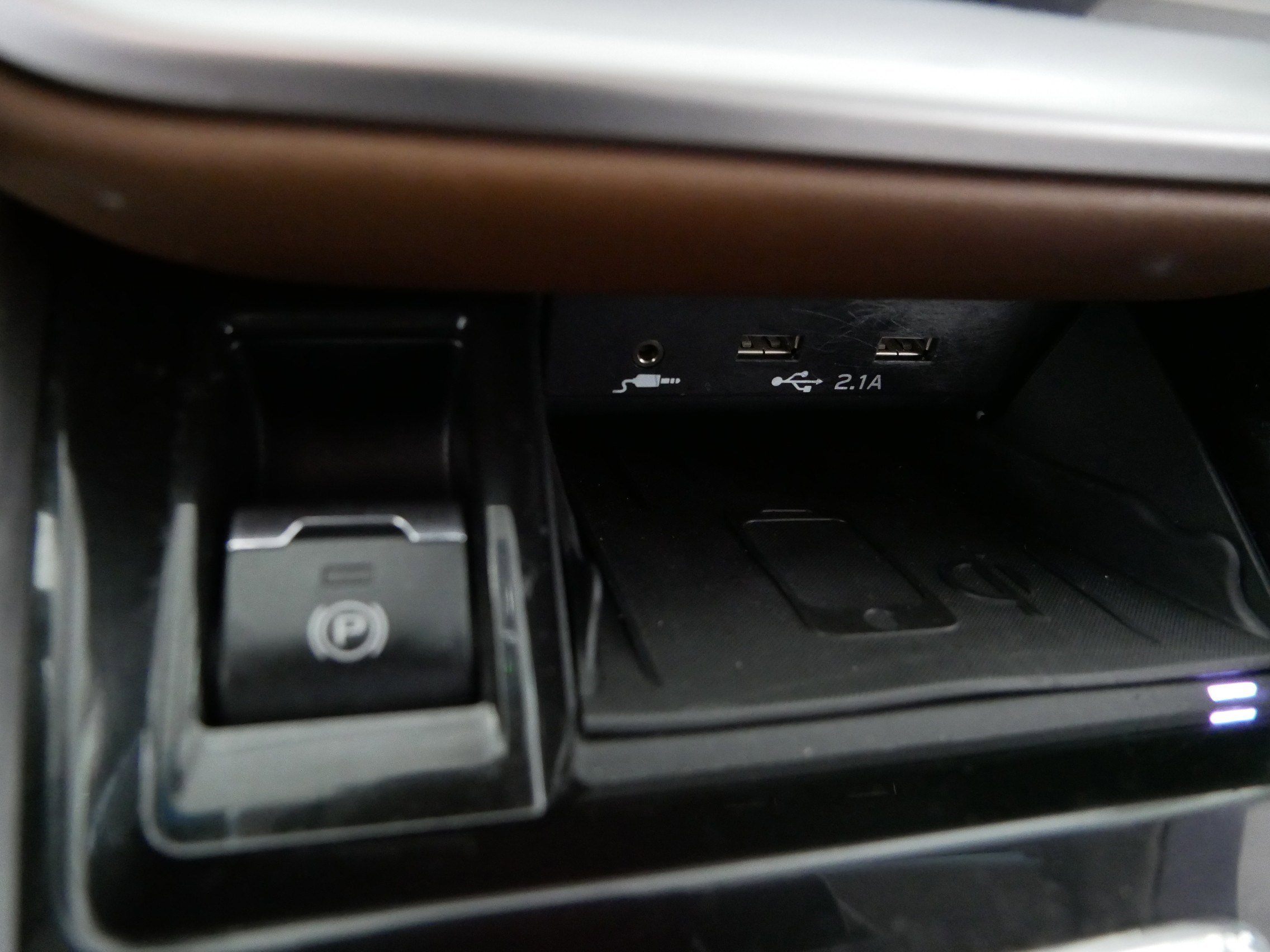 Used 2022 Subaru Outback Touring XT w/ Tech Package 3 image 31