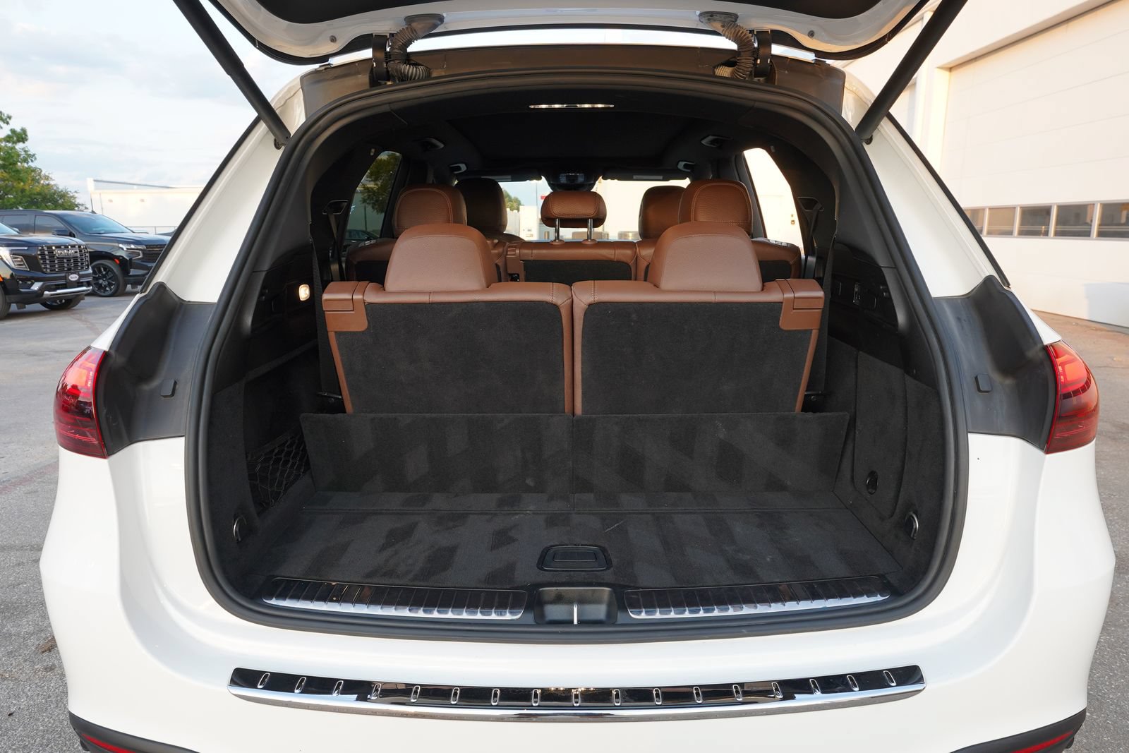 Used 2024 Mercedes-Benz GLE 350 4MATIC image 24