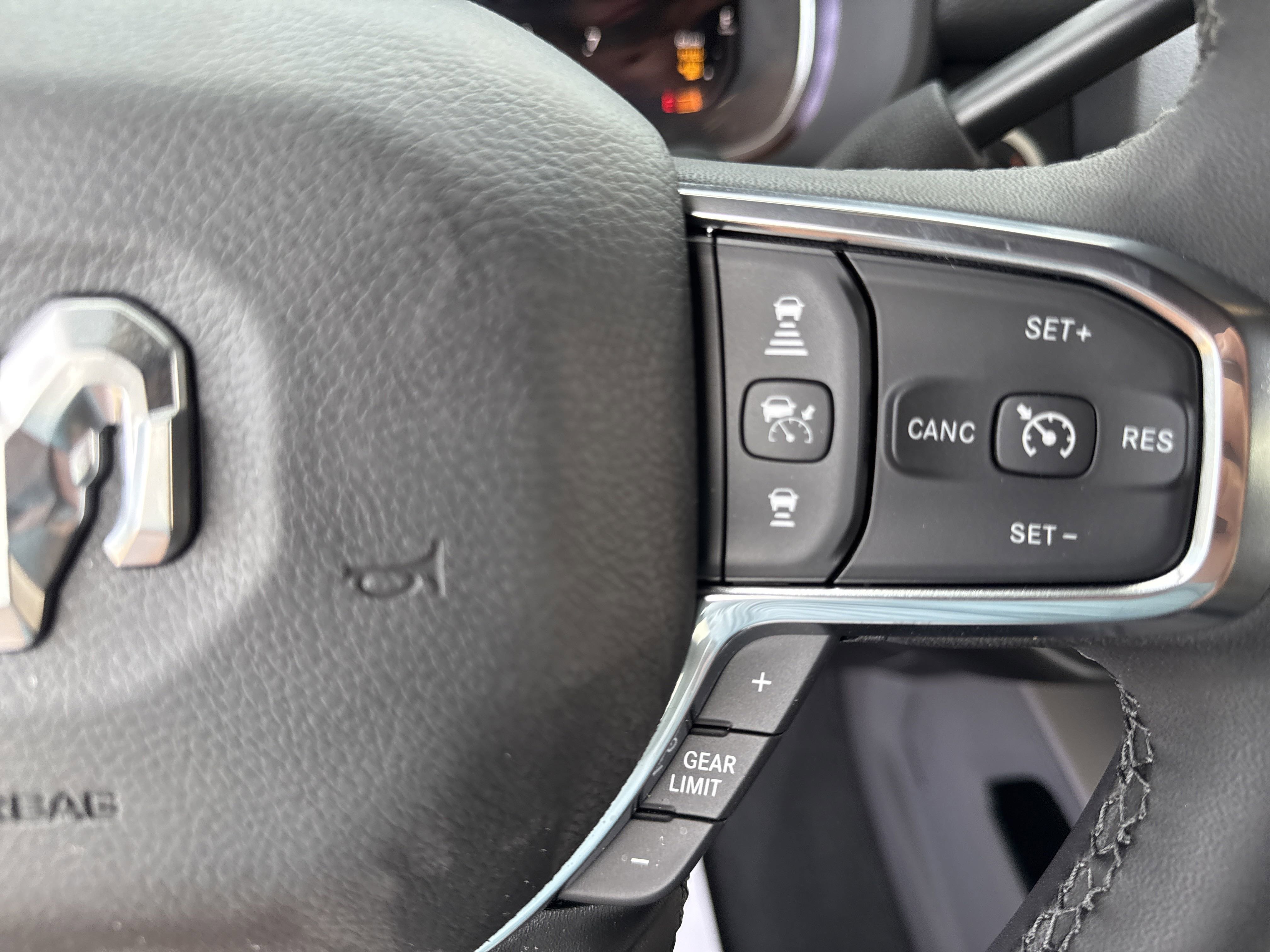 New 2025 RAM 2500 Laramie image 21