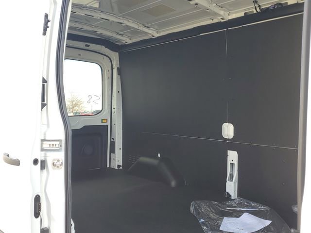 New 2026 Ford Transit 250 148 Medium Roof Extended AWD image 16