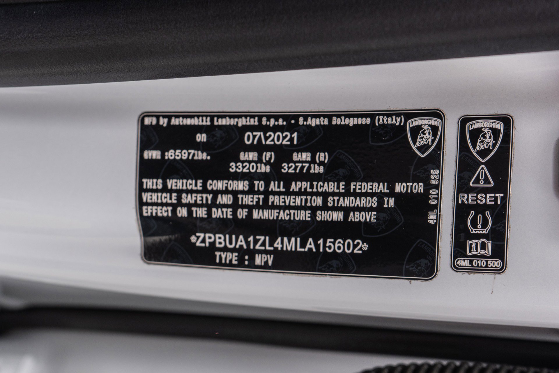 Used 2021 Lamborghini Urus -Bang and Olufsen Audio, Two-T image 20