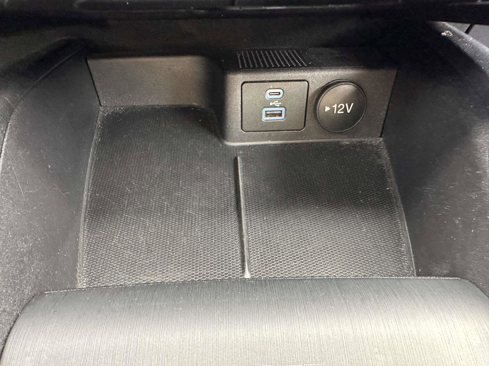 Certified 2022 Ford Escape SEL AWD/4WD image 26