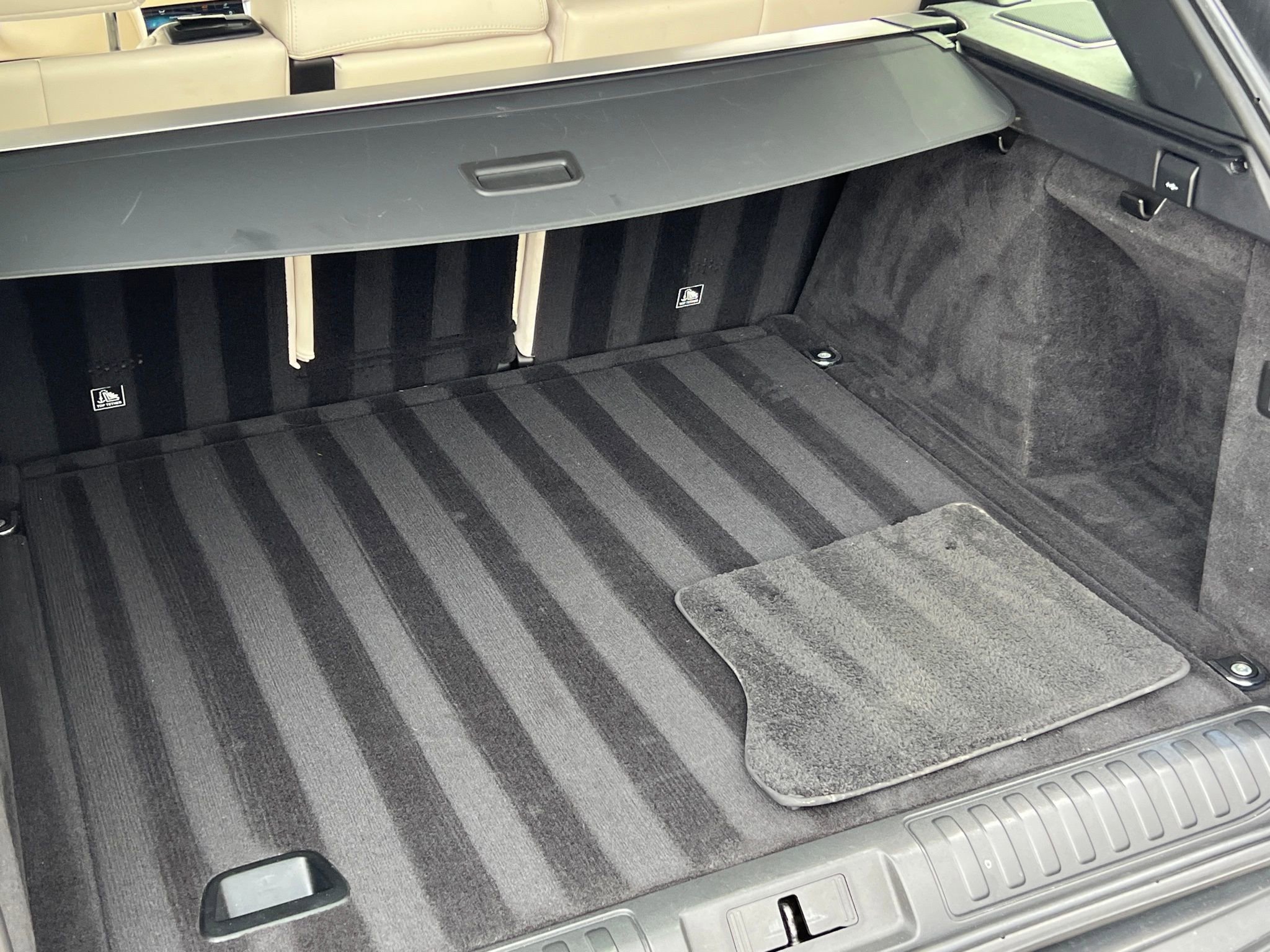 Used 2021 Land Rover Range Rover Sport HSE Silver Edition image 19