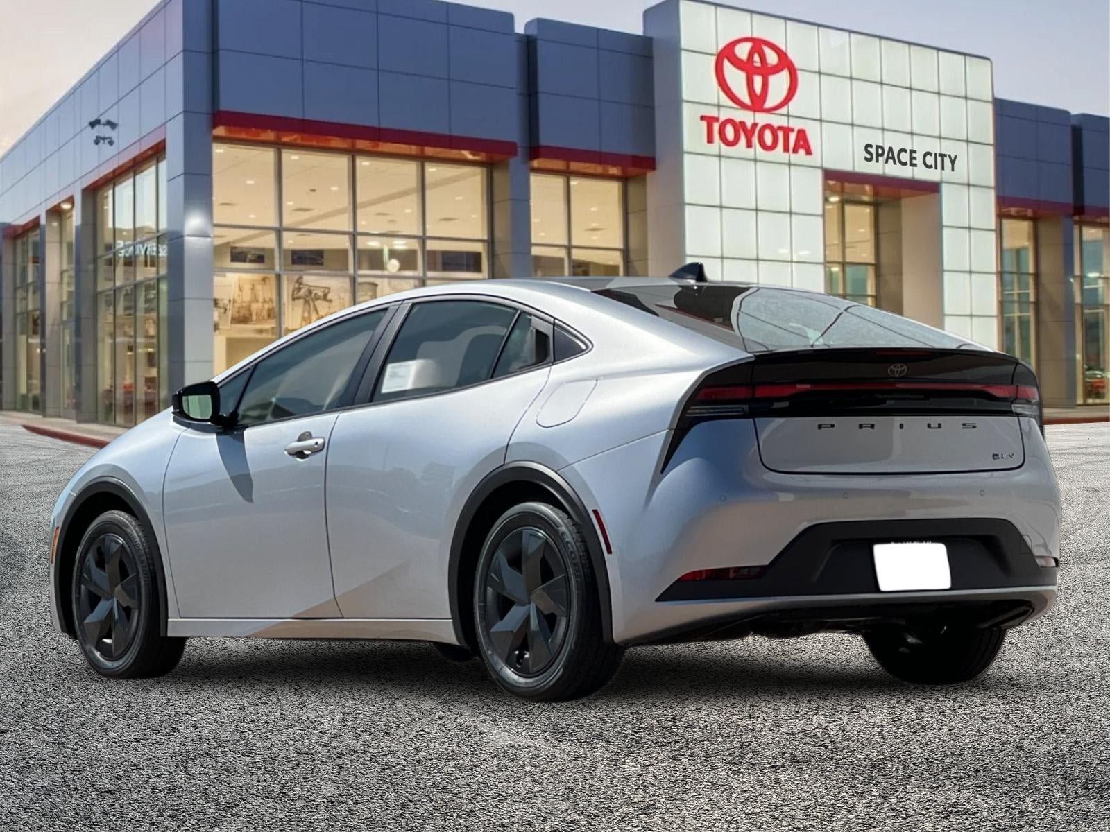 New 2026 Toyota Prius LE FWD image 4