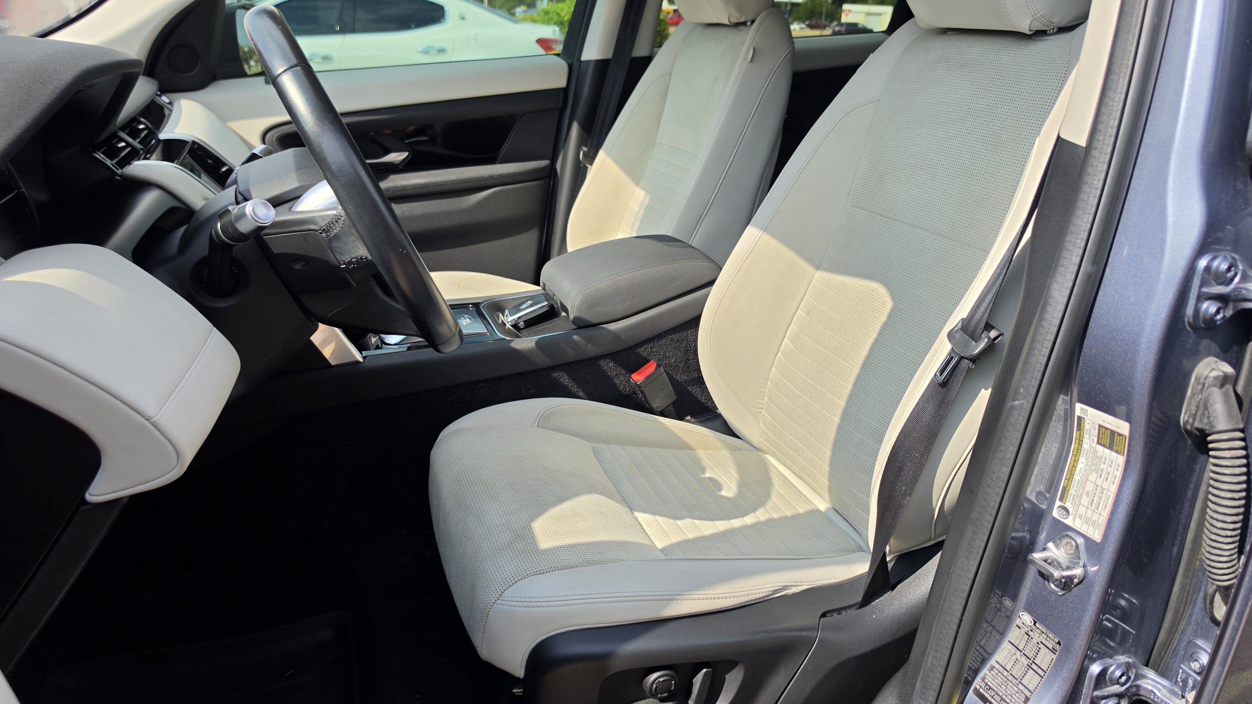 Used 2020 Land Rover Discovery Sport S AWD/4WD image 25