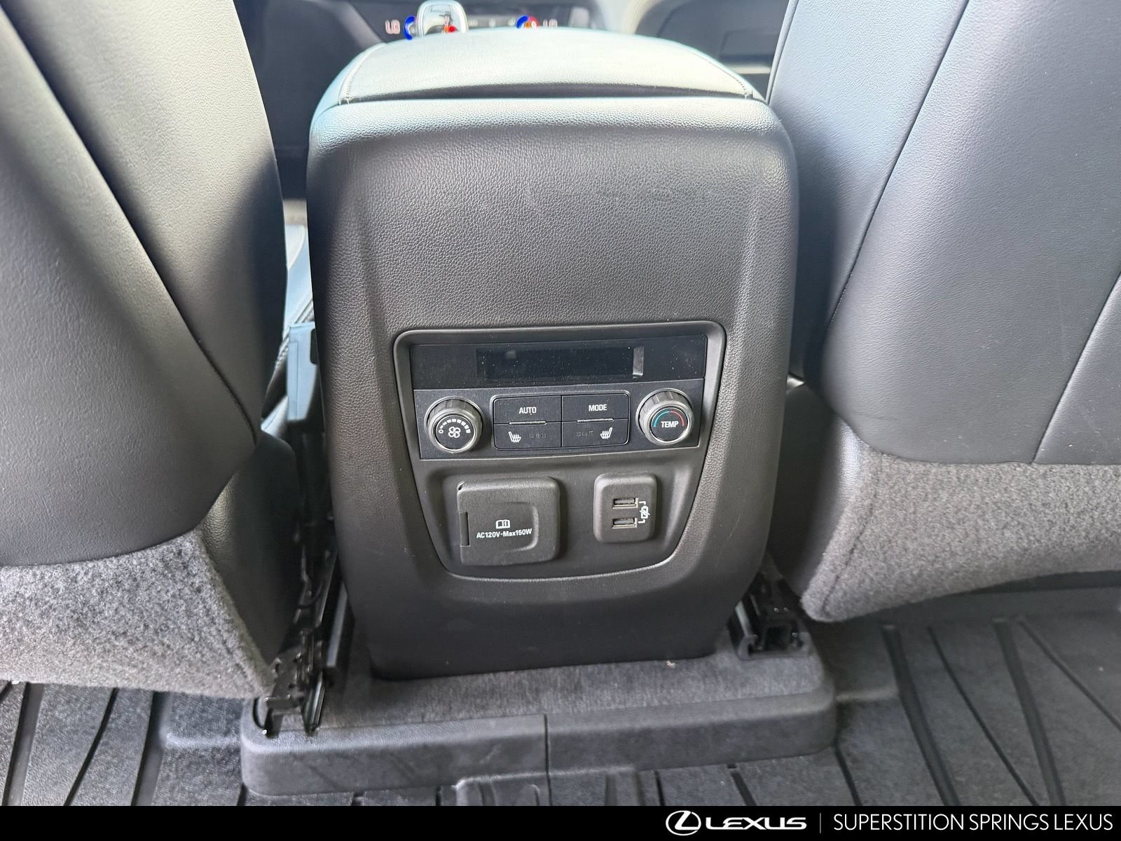 Used 2020 Buick Enclave Avenir w/ Avenir Technology Package FWD image 19