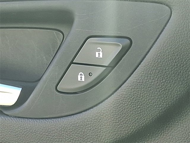 Used 2022 Chevrolet Equinox LS image 21