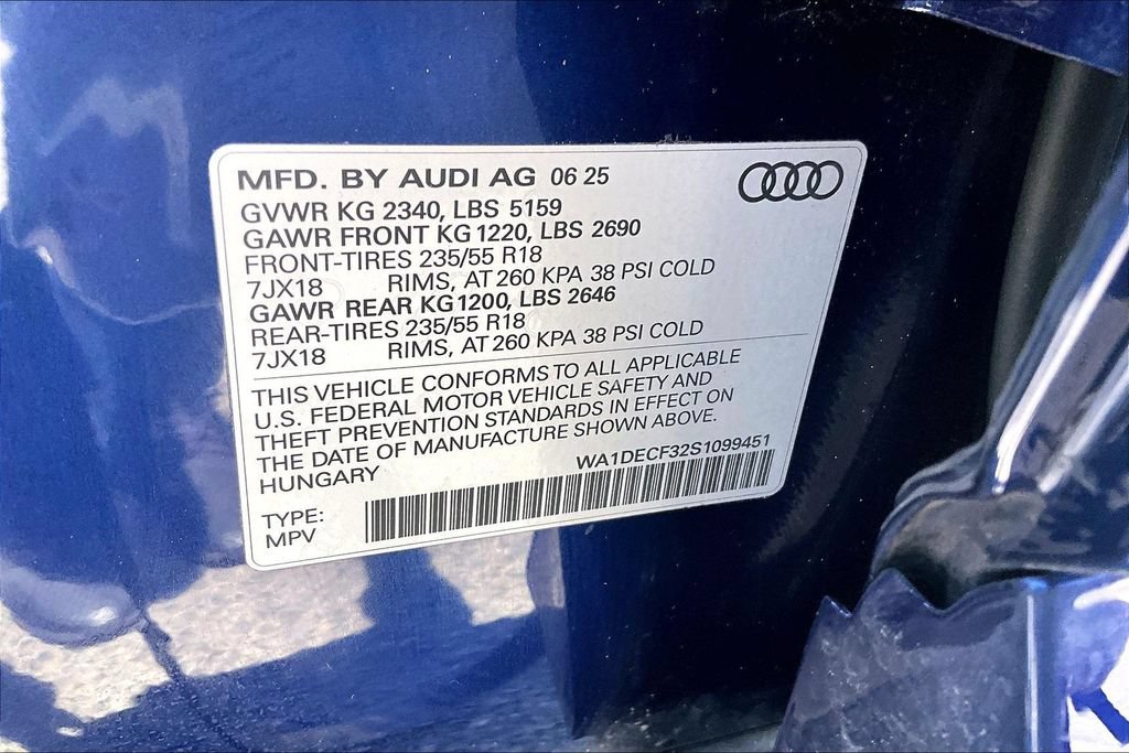 Used 2025 Audi Q3 2.0T Premium w/ Convenience Package AWD/4WD image 19