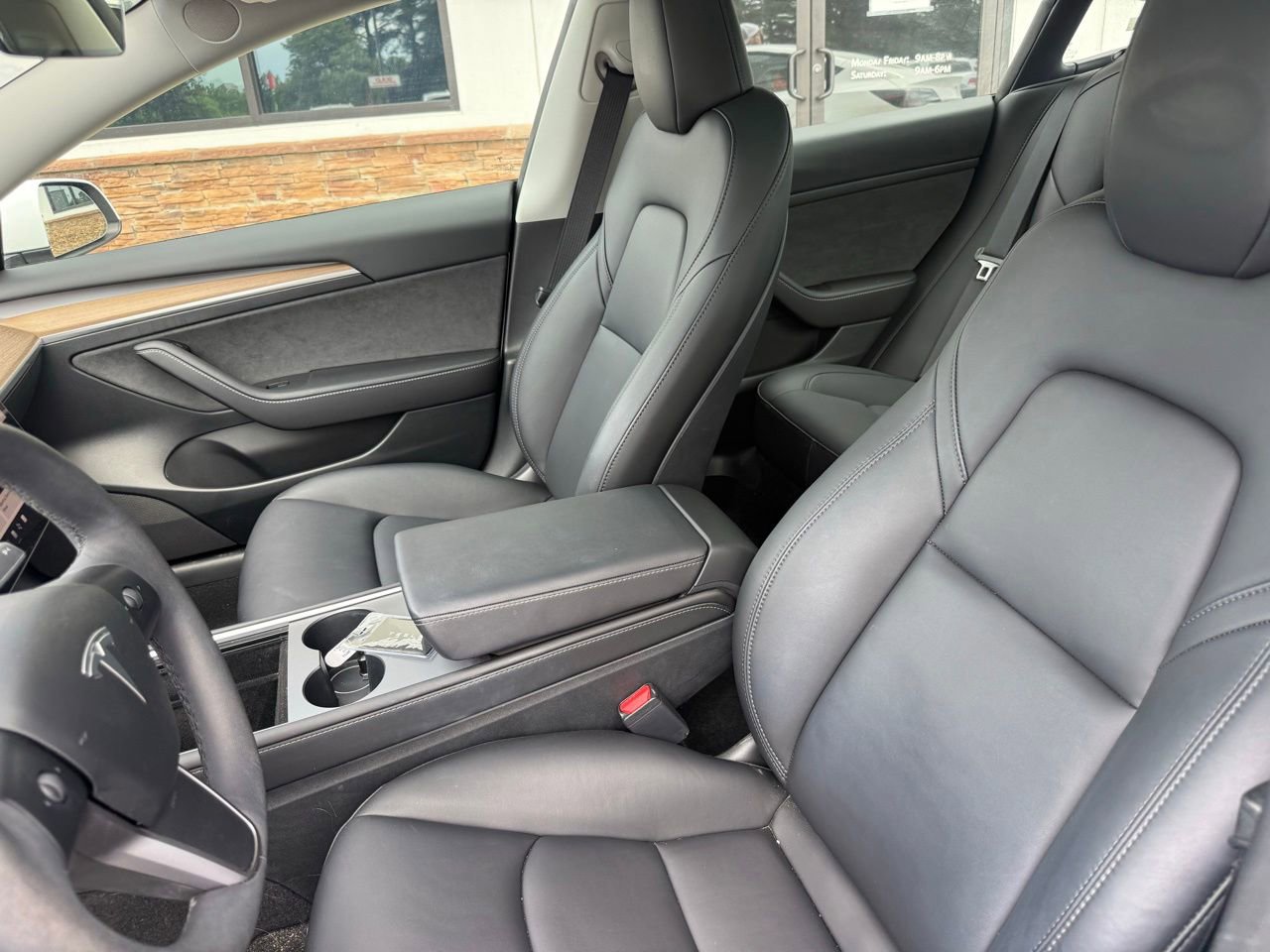Used 2023 Tesla Model 3 Standard Range RWD image 2
