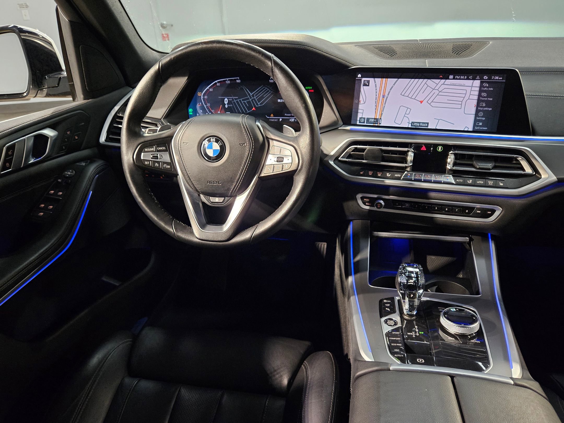 Used 2022 BMW X5 xDrive40i w/ Premium Package image 9