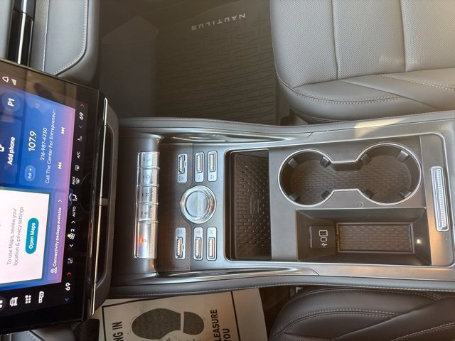 New 2026 Lincoln Nautilus Premier w/ Equipment Group 102A AWD/4WD image 25