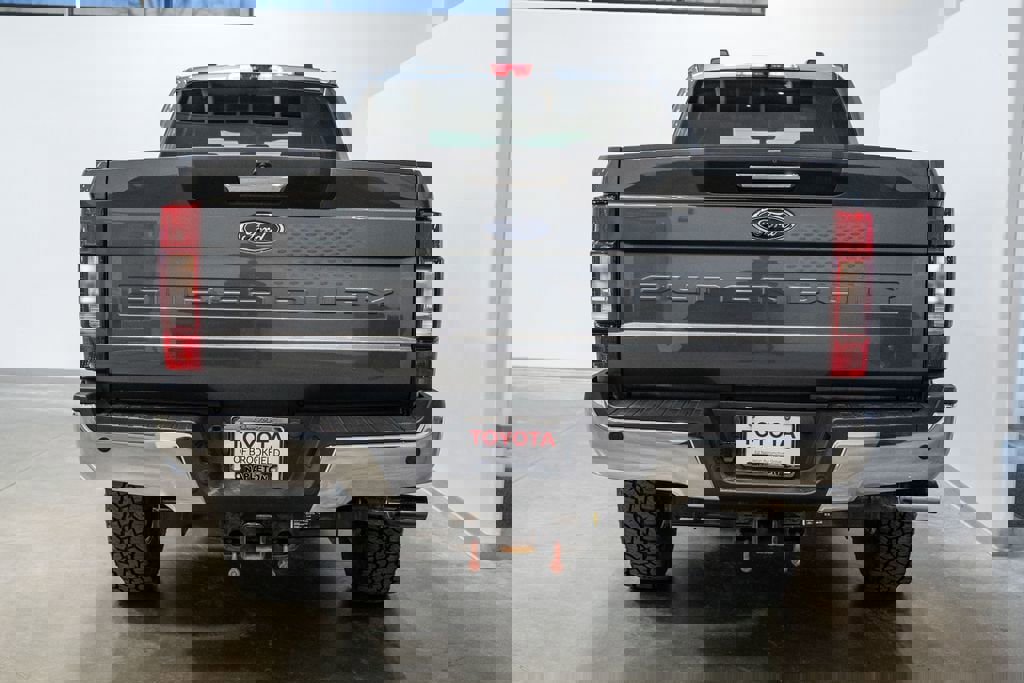 Used 2020 Ford F350 XLT w/ XLT Premium Package image 8