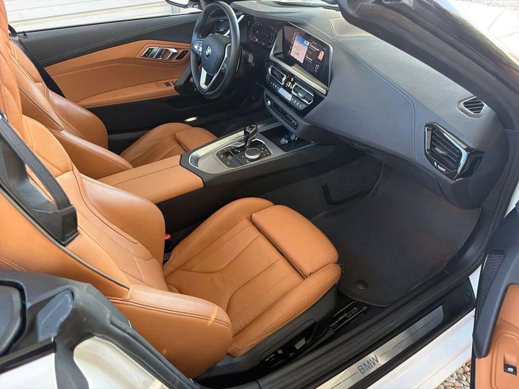 Used 2022 BMW Z4 sDrive30i w/ Premium Package image 26