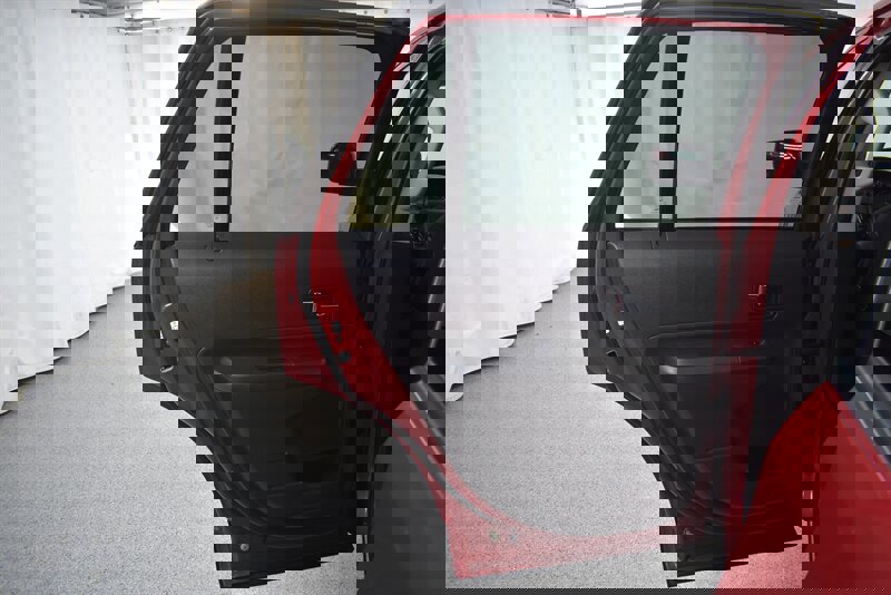 Used 2010 Ford Edge SEL FWD image 25