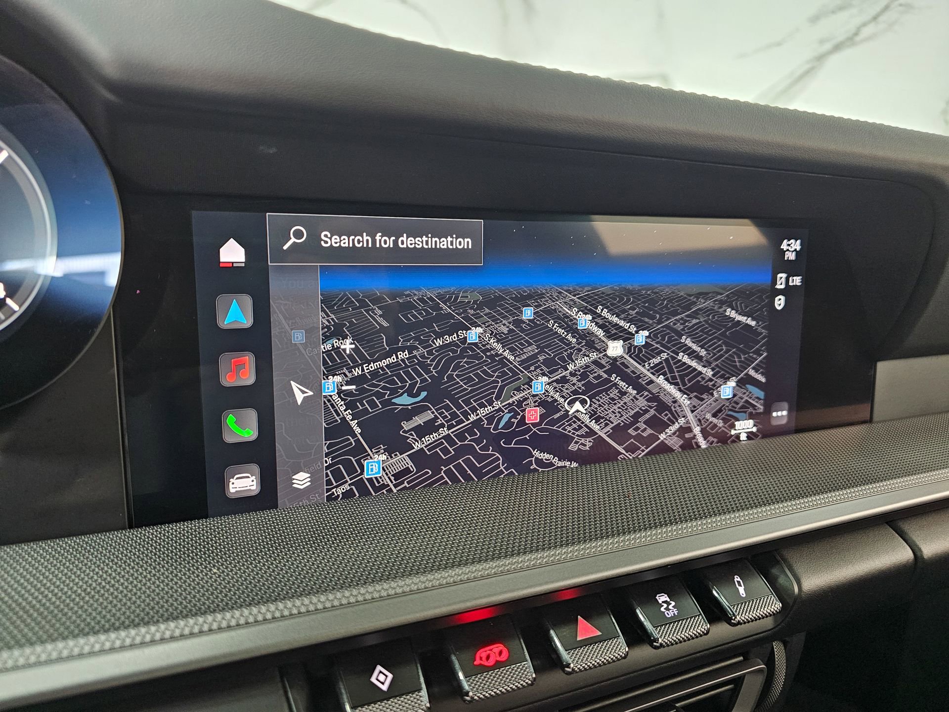 Used 2022 Porsche 911 Carrera 4S w/ Sport Package image 23