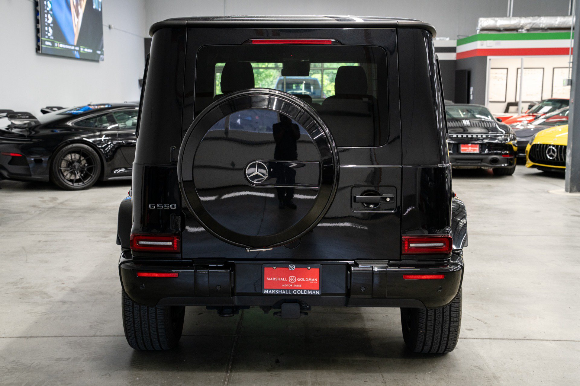 Used 2022 Mercedes-Benz G 550 image 7
