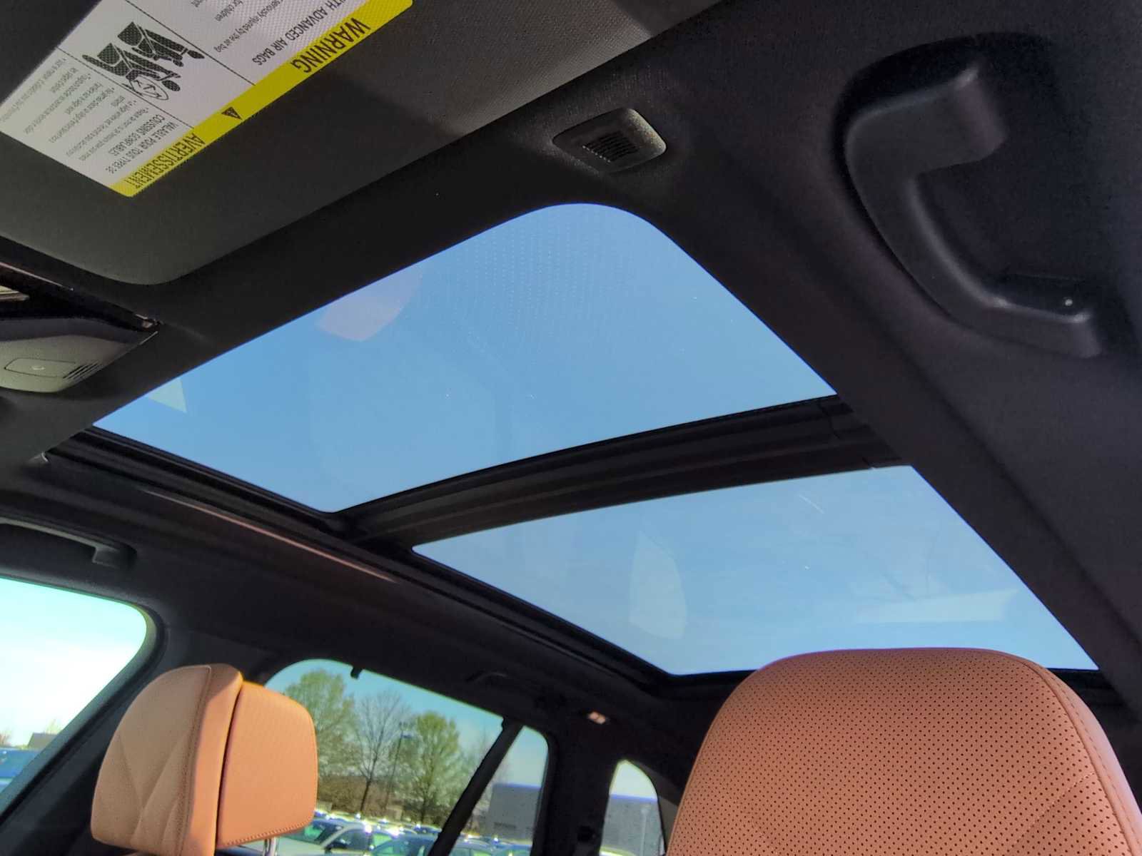 New 2026 BMW X5 M60i w/ Executive Package image 20