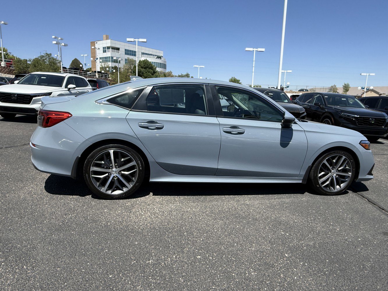 Certified 2023 Honda Civic Touring image 4
