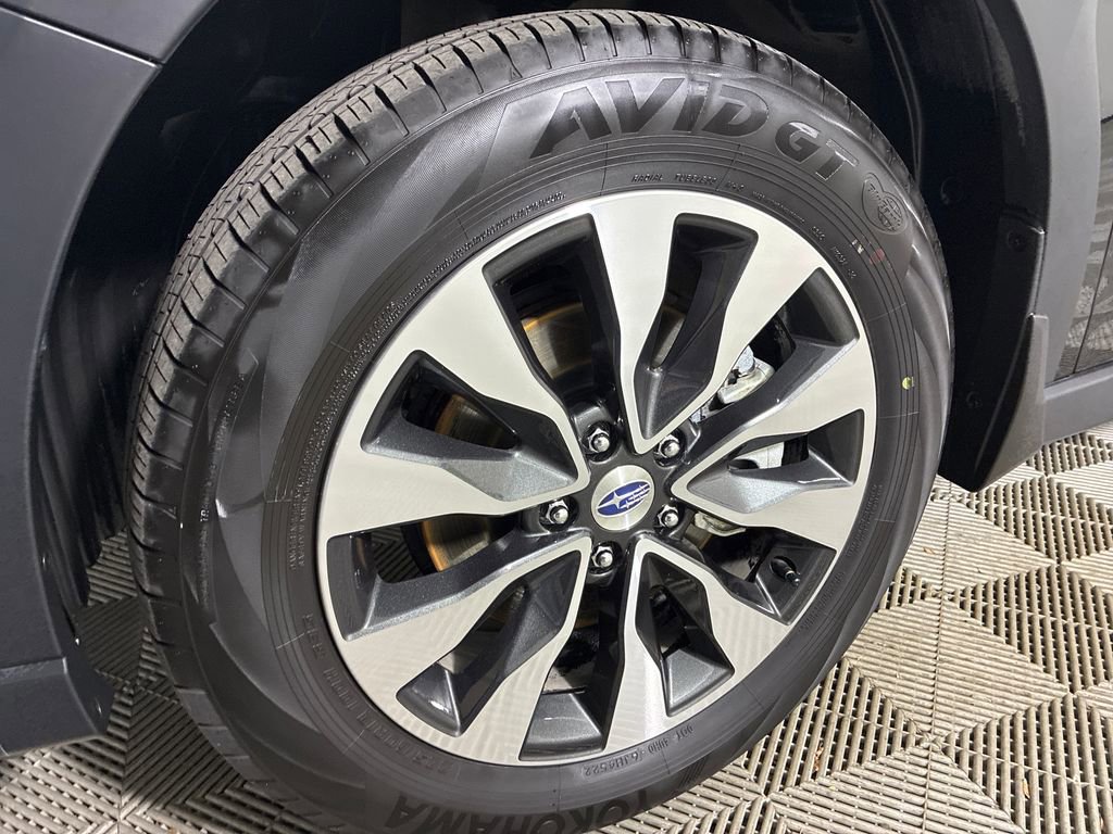 Used 2023 Subaru Outback Touring XT image 4
