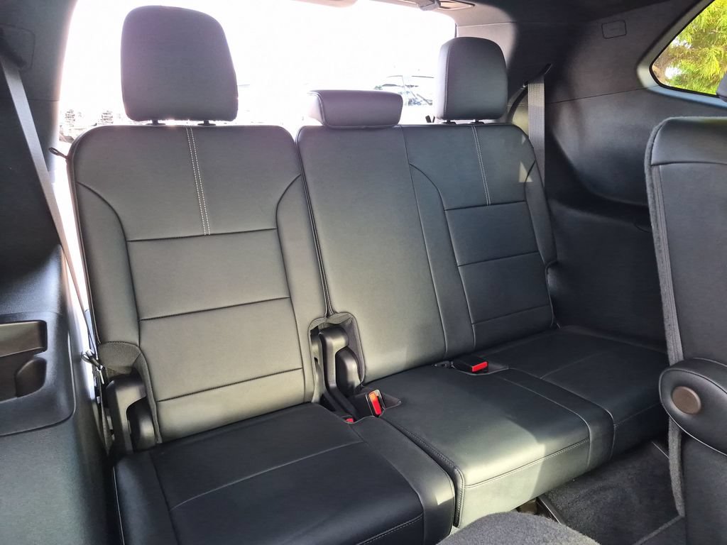 Certified 2024 GMC Acadia Elevation w/ Black Edition FWD image 37