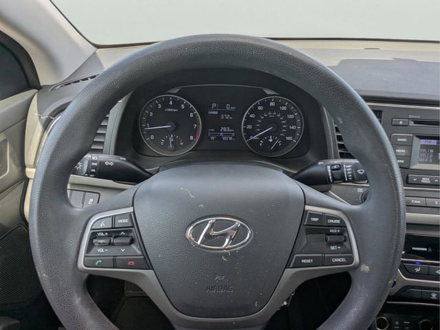 Used 2018 Hyundai Elantra SE image 27