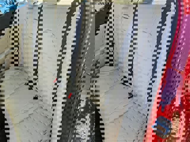 Used 2018 Mercedes-Benz C 300 4MATIC Sedan image 18