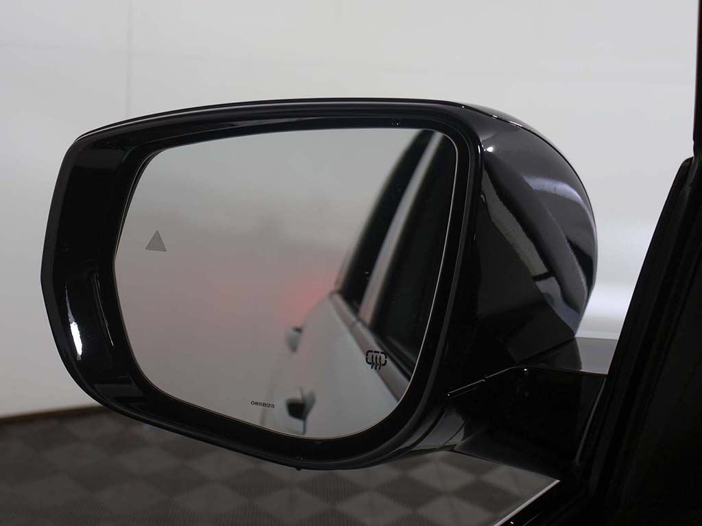 Used 2022 Jeep Grand Cherokee Limited AWD/4WD image 40