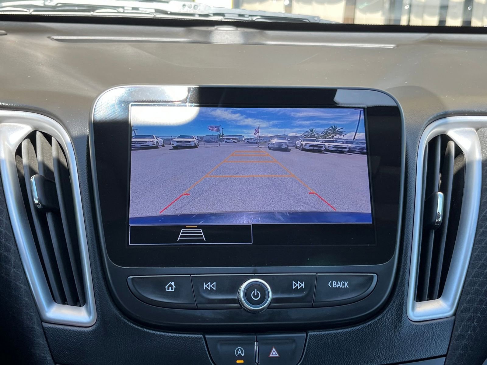 Used 2024 Chevrolet Malibu LT image 18
