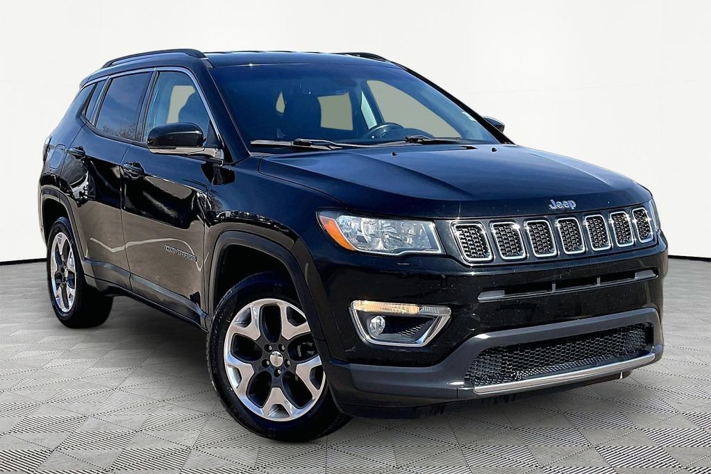 Used 2019 Jeep Compass Limited image 1