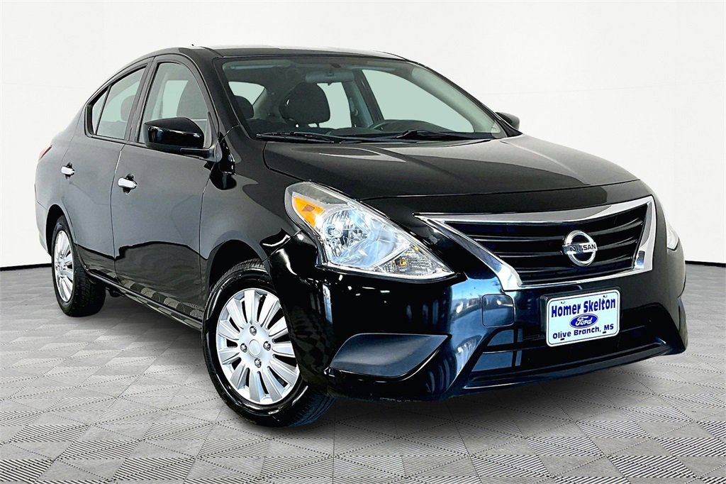 Used 2018 Nissan Versa SV