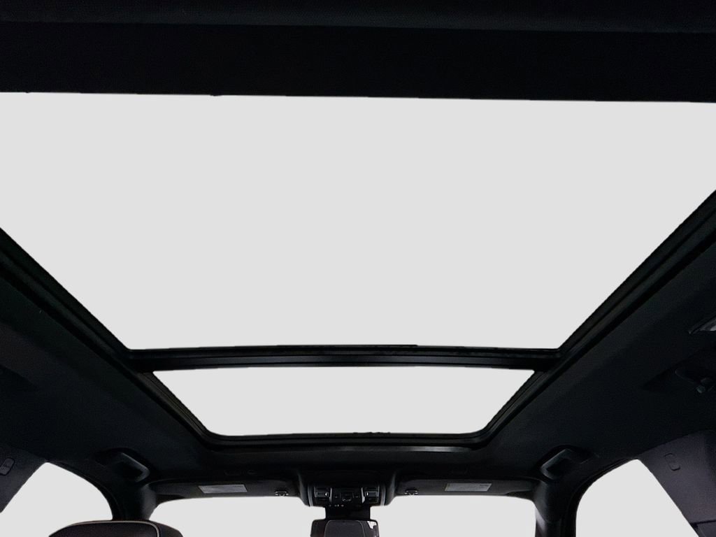 Used 2024 Chevrolet Tahoe Premier image 22