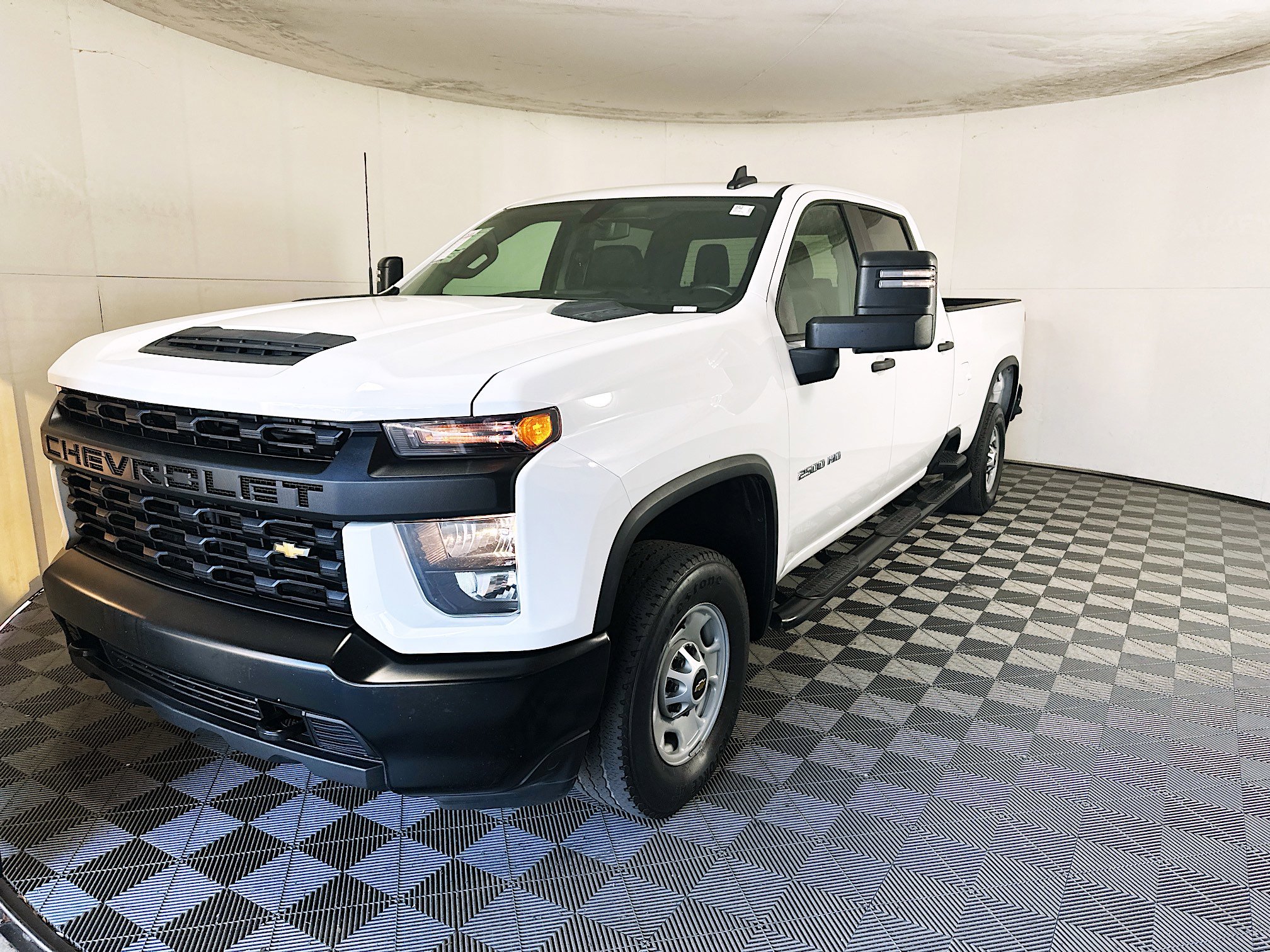 Used 2023 Chevrolet Silverado 2500 W/T w/ WT Convenience Package image 7