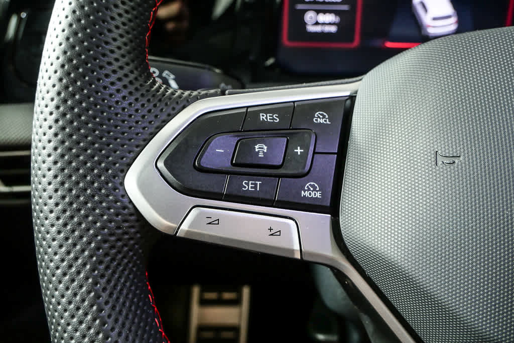 Certified 2025 Volkswagen GTI S FWD image 13